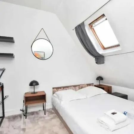 Apartment Cosy En Plein Coeur Du 16e Arrondissement