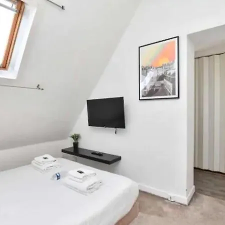 Cosy En Plein Coeur Du 16e Arrondissement * Paris
