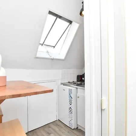 Apartment Cosy En Plein Coeur Du 16e Arrondissement Paris